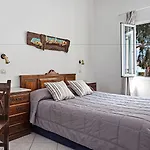 Eucalyptus Ξενοδοχείο 2*