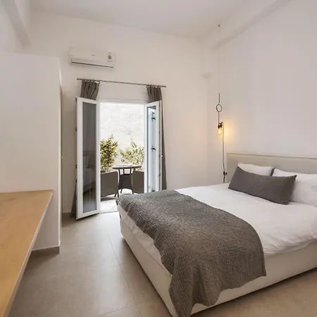 Eucalyptus Hotel 2*