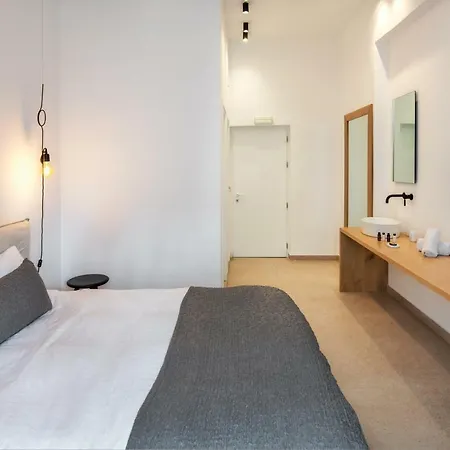 Eucalyptus Hotel 2*